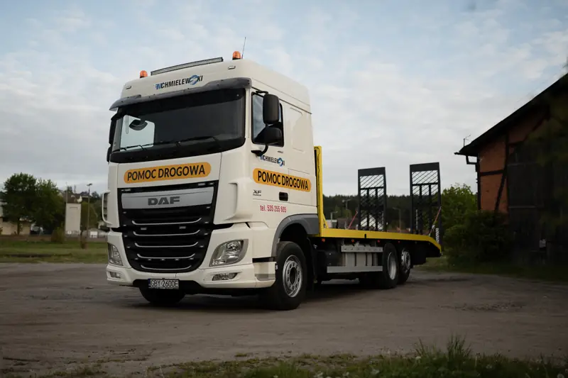 Laweta DAF do transportu maszyn